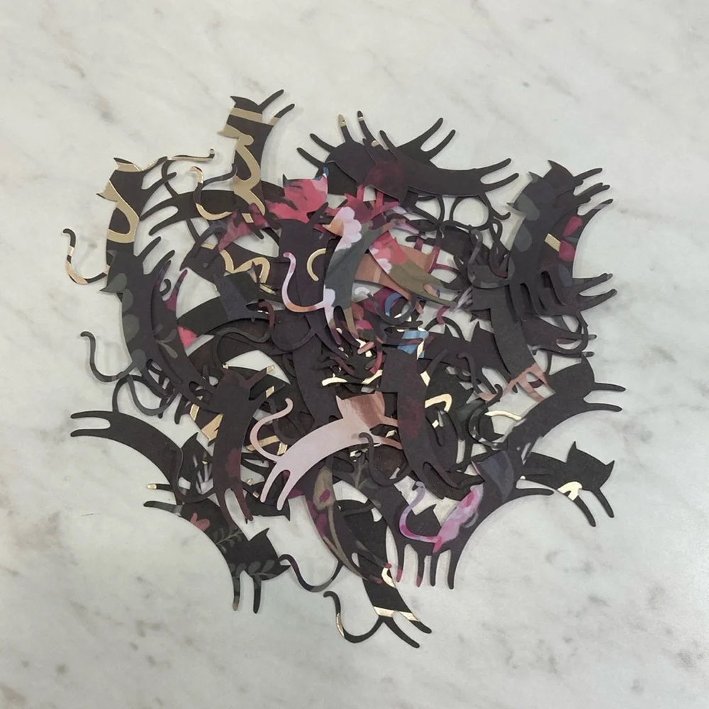 *Free W/Purchase Paper Floral Black Cat Confetti
